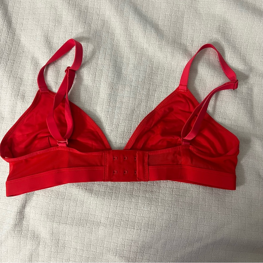 Red Bralette - Picture 2 of 3